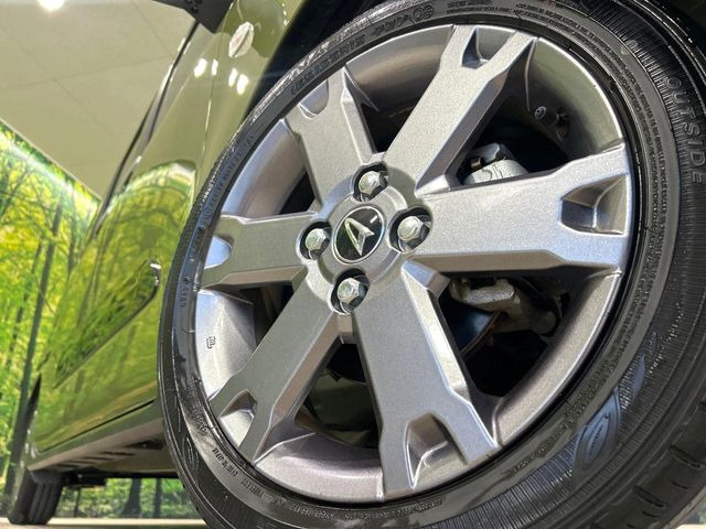 �y����15�C���`�A���~�z�C�[���z�O�ςɃ}�b�`���������A���~�z�C�[���𑕒����Ă���܂��B�e��ЊO�A���~�z�C�[����A�X�^�b�h���X�^�C�����戵�����Ă���܂��B���񂲑��k����������