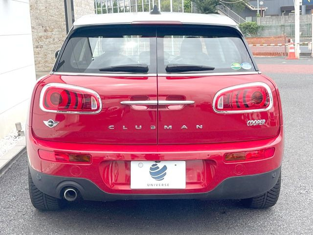●当店では第三者機関による車両品質鑑定を導入し、修復歴車を排除。鑑定書が発行されますので、ぱっと見ただけでは分からない箇所まで納得した上でご検討いただけます。※一部未実施の場合がございます。