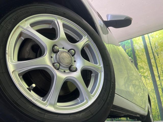 �y14�C���`�A���~�z�C�[���z�O�ςɃ}�b�`�����A���~�z�C�[���𑕒����Ă���܂��B�e��A���~�z�C�[����A�X�^�b�h���X�^�C�����戵�����Ă���܂��B���񂲑��k����������