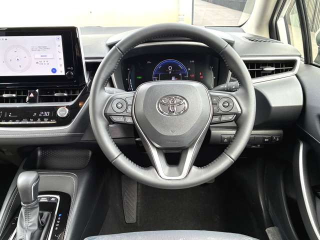 カローラツーリング1.8 ハイブリッド G E-Four 4WD