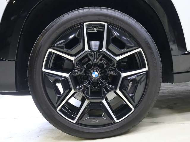 XM4.4 4WD