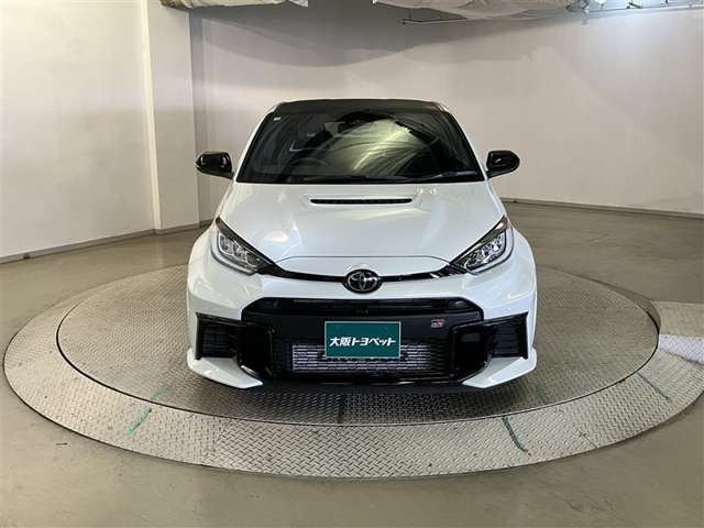 GRヤリス1.6 RZ ハイ パフォーマンス + エアロ パフォーマンス パッケージ 4WD