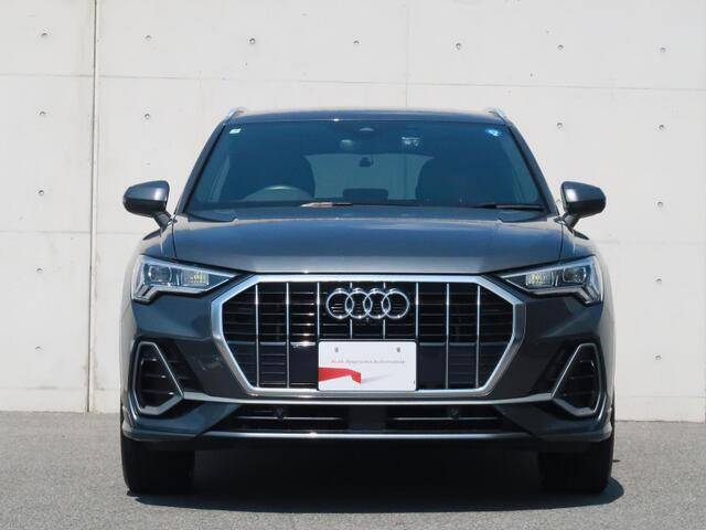 Q3
