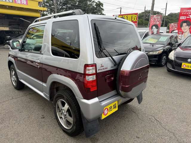 パジェロミニエクシード 4WD