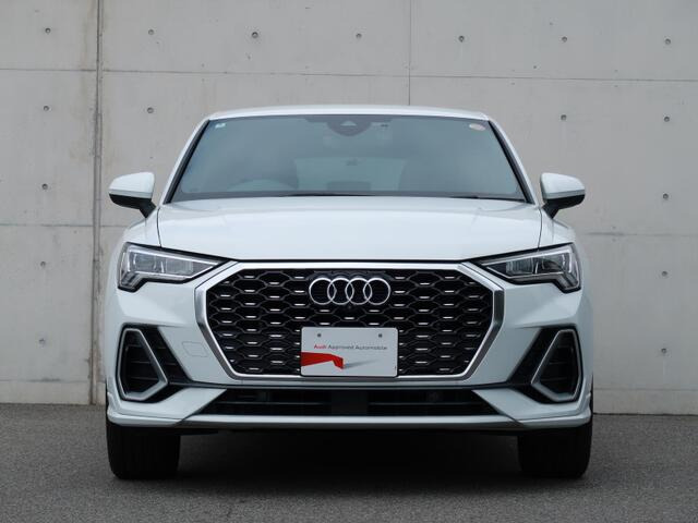 Q3