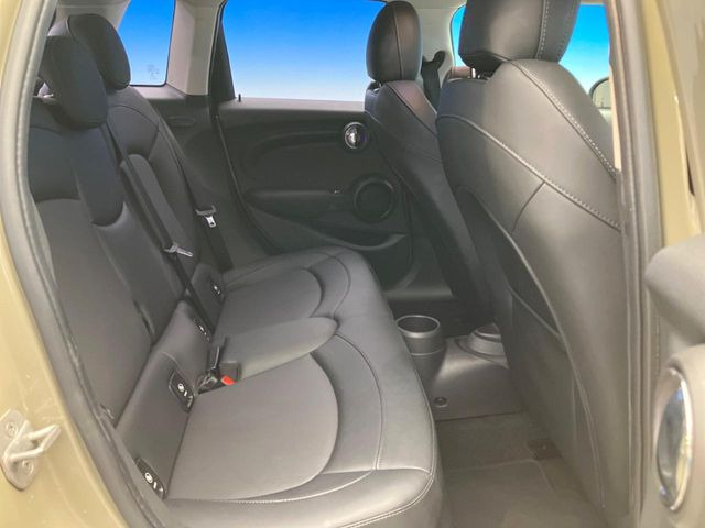 ���㕔���Ȃ��C�ɂȂ�悤�ȃL�Y�E�����ւ��蓙�A�傫�ȃ_���[�W�͂Ȃ��A�ǍD�ȏ�Ԃł��B