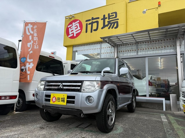 パジェロミニエクシード 4WD
