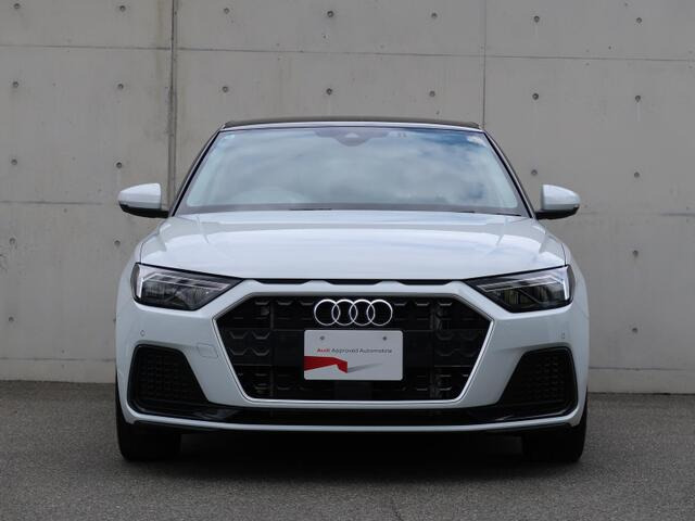 A1スポーツバック25 TFSI アドバンスド