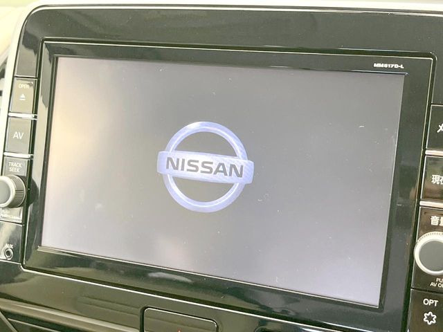 セレナ2.0 ハイウェイスター Vセレクション