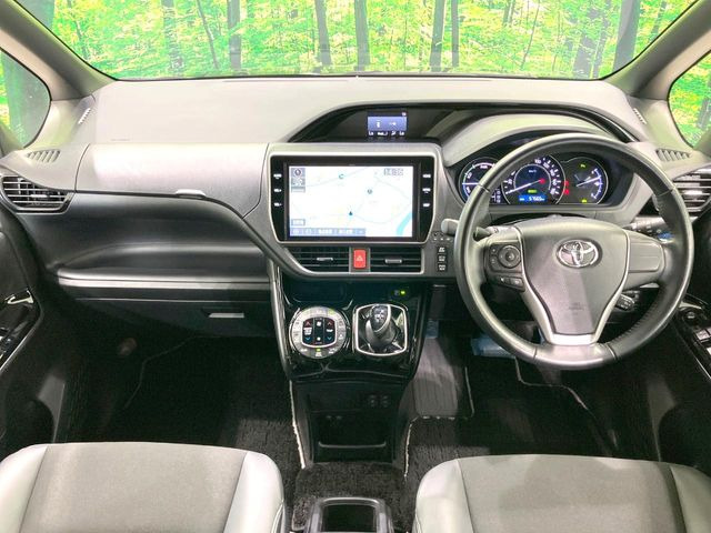 ノア1.8 ハイブリッド Si W×B II