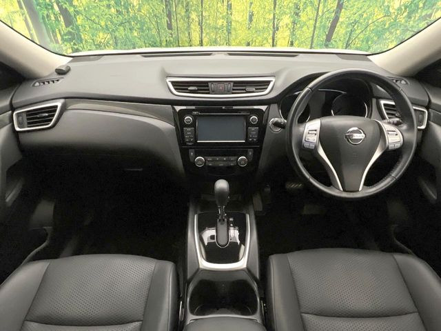 エクストレイル2.0 20X エマージェンシーブレーキパッケージ