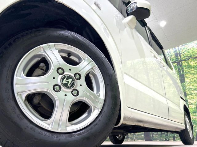 �y13�C���`�A���~�z�C�[���z�O�ςɃ}�b�`�����A���~�z�C�[���𑕒����Ă���܂��B�e��A���~�z�C�[����A�X�^�b�h���X�^�C�����戵�����Ă���܂��B���񂲑��k����