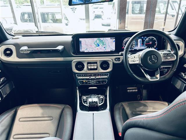 GクラスG400d AMG ライン 4WD
