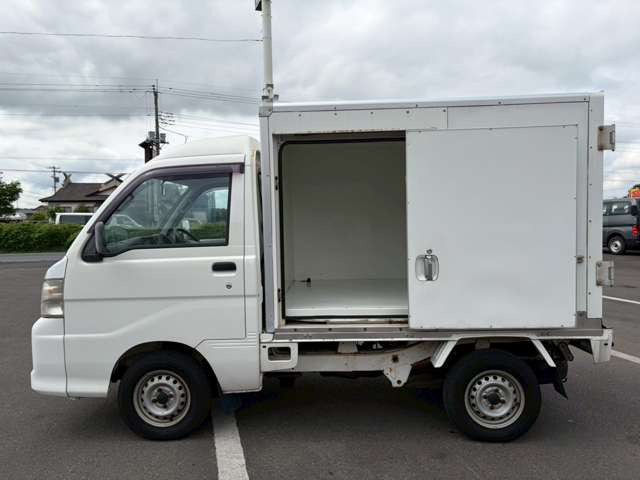 平ボディ・ダンプ・高所作業車・クレーン・冷蔵冷凍車など!