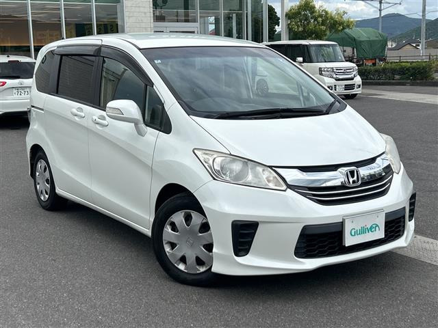 フリード1.5 G プレミアムエディション