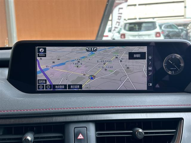 UX200 Fスポーツ