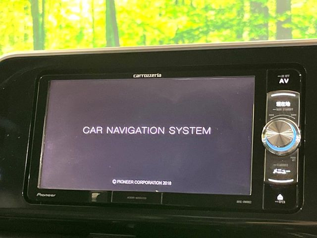【ナビゲーション】使いやすいナビで目的地までしっかり案内してくれます。各種オーディオ再生機能も充実しており、お車の運転がさらに楽しくなります!!