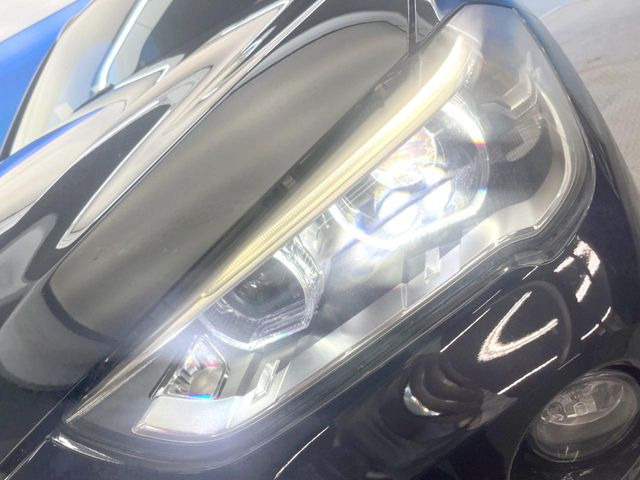 ��LED�w�b�h���C�g:��ԑ��s�����ǍD�Ȏ��E���m�ۂ����S���ĉ^�]�ł��鍂�P�xLED�w�b�h���C�g�𑕔�!�_�����x�������A����d�͂��}�����Ă��܂��B