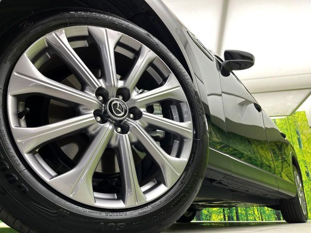 �y����20�C���`�A���~�z�C�[���z�O�ςɃ}�b�`���������A���~�z�C�[���𑕒����Ă���܂��B�e��ЊO�A���~�z�C�[����A�X�^�b�h���X�^�C�����戵�����Ă���܂��B���񂲑��k����������