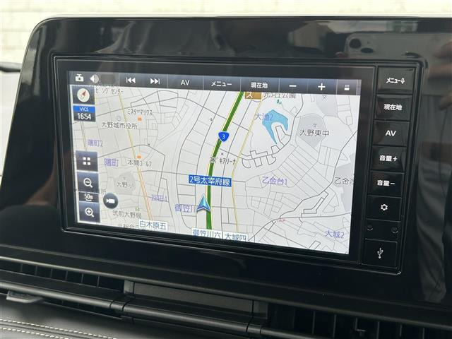 セレナ1.4 e-POWER ハイウェイスターV