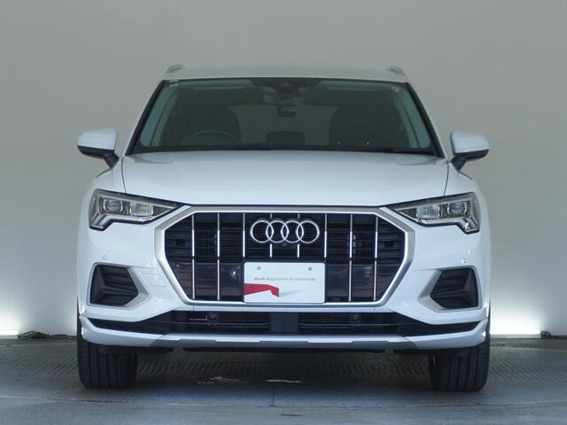 Q335 TFSI アドバンスド