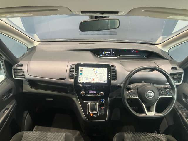 セレナ1.2 e-POWER ハイウェイスターV