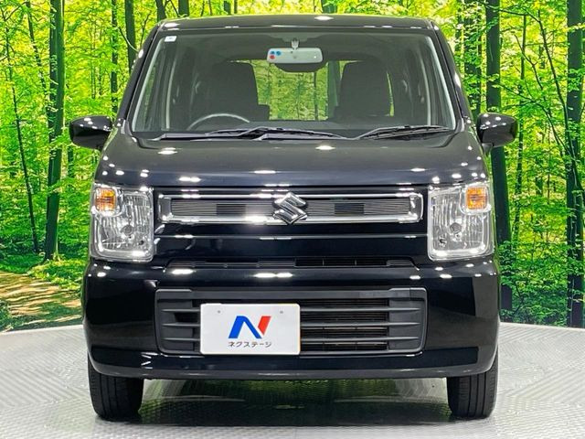 弊社では、全車『修復歴なし』のお車のみ取り扱っております。専任バイヤーによる厳選した仕入れの後、入庫後の車両チェックを行い、ネクステージが認定した高品質な中古車をご提供しております。