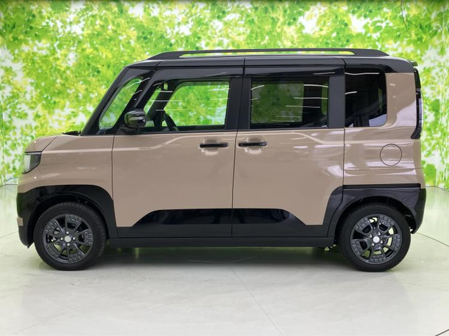 デリカミニT プレミアム デリマル パッケージ 4WD