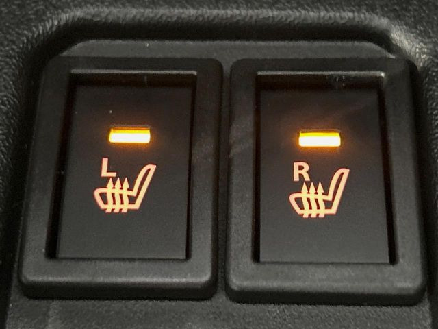 【シートヒーター】寒い日に重宝するシートヒーター!エアコンより早く温まってくれるので寒がりの人も安心ですね♪エアコンの温風は乾燥するから苦手、という方にもをおすすめです。