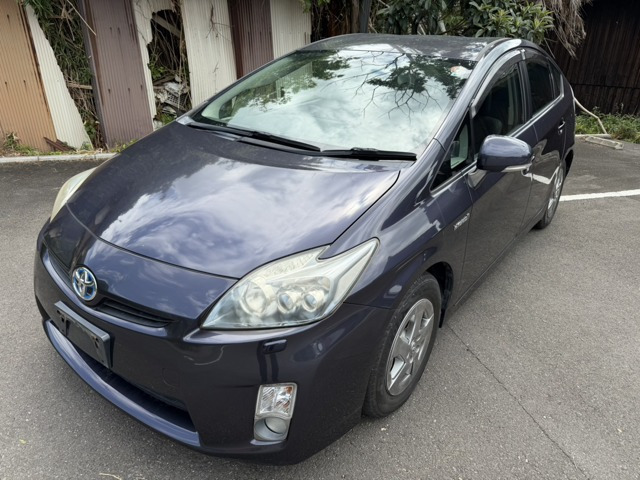 プリウス1.8 G LEDエディション