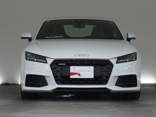 TTクーペ45 TFSI クワトロ 4WD