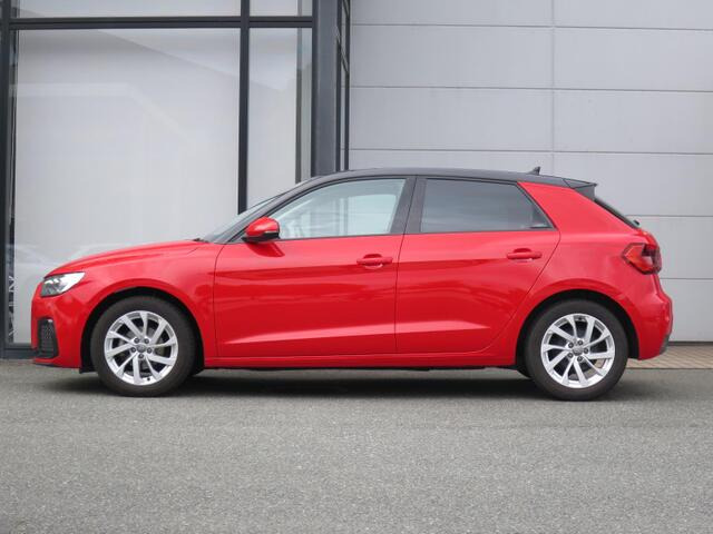 A1スポーツバック25 TFSI アドバンスド