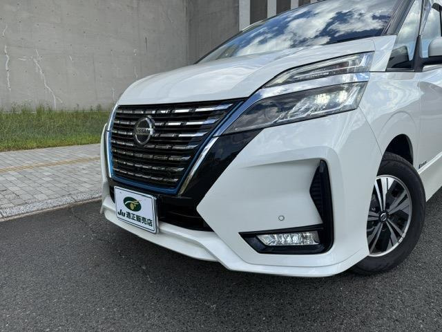 セレナ1.2 e-POWER ハイウェイスターV