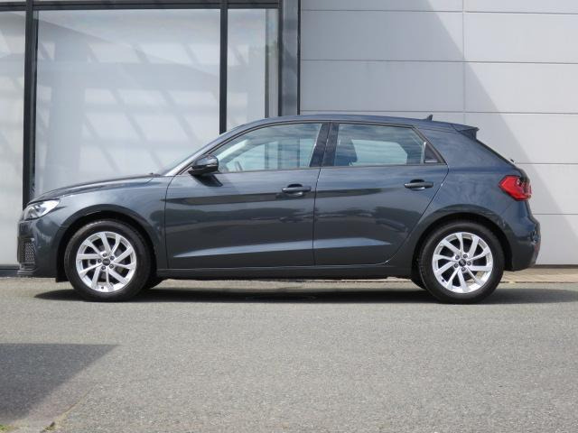 A1スポーツバック25 TFSI アドバンスド