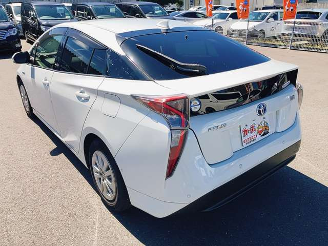 当店では軽自動車から普通車まで幅広くオールメーカーの車種・色・グレードを豊富に揃えております。