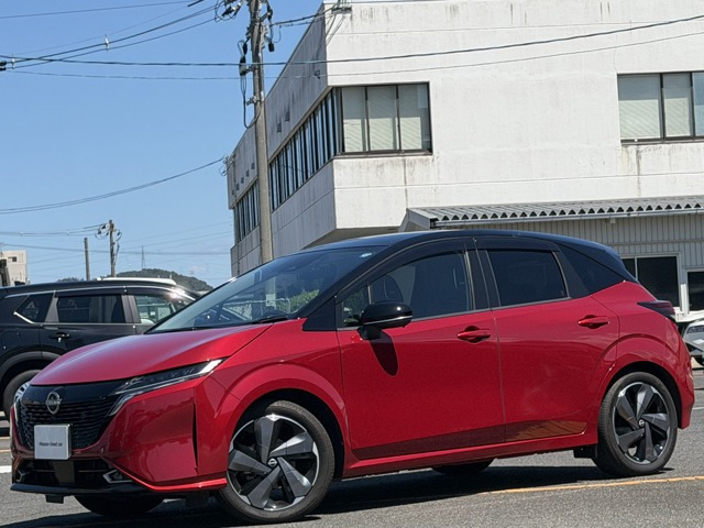 ノートオーラ1.2 G FOUR レザーエディション 4WD