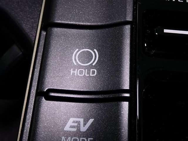 クラウンクロスオーバー2.5 G アドバンスト レザー パッケージ E-Four 4WD