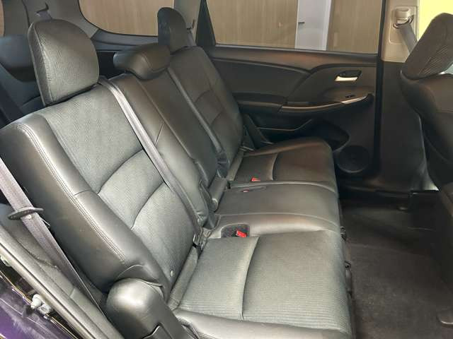 TRENOS�ɂ͑����A�Ԏ�l�X�ȍ݌ɂ��������܂��B�����Ƃ��C�ɓ���̈��ɏo���͂��ł���