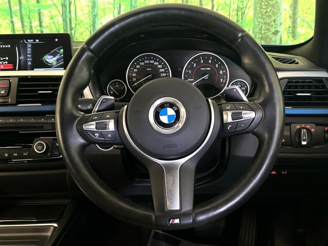 �y�X�e�A�����O�X�C�b�`�z�^�]���A�O������ڐ������炷���ƂȂ��A�I�[�f�B�I���̑��삪�\�ȕ֗��@�\!���S&���K�ȃh���C�u�����o���Ă���܂���