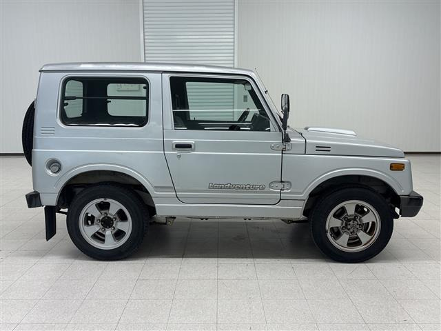 ジムニーランドベンチャー 4WD