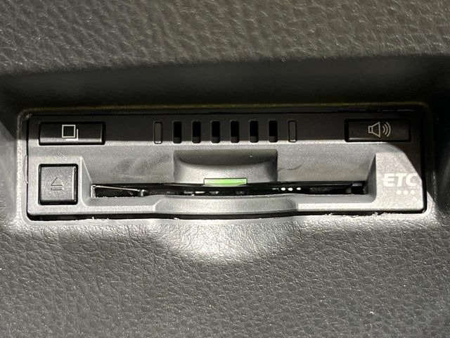 【ETC】高速道路の料金所をストレスなく通過!話題のスポットやサービスエリアに多い「スマートIC」利用時は必須のアイテムです。当店でセットアップを実施、ご納車当日からすぐにご利用いただけます!