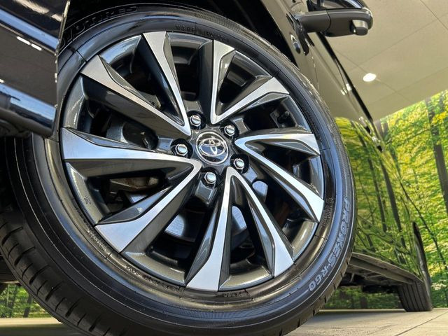 �y����17�C���`�A���~�z�C�[���z�O�ςɃ}�b�`���������A���~�z�C�[���𑕒����Ă���܂��B�e��ЊO�A���~�z�C�[����A�X�^�b�h���X�^�C�����戵�����Ă���܂��B���񂲑��k����������