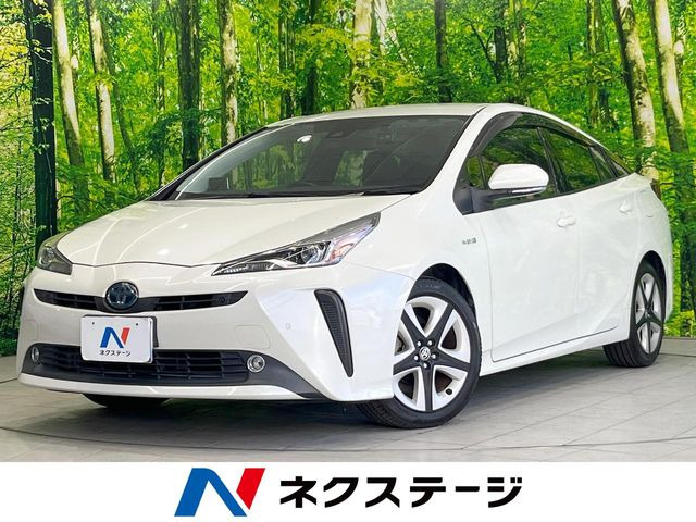 プリウス1.8 S