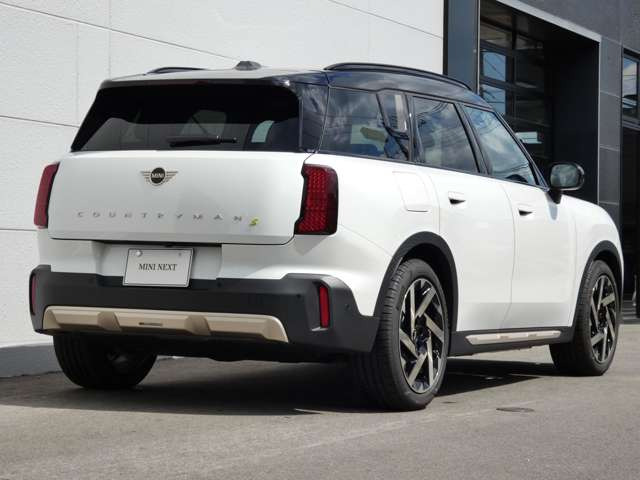 ミニカントリーマンSE ALL4 4WD