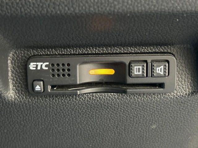 【ETC】高速道路の料金所をストレスなく通過!話題のスポットやサービスエリアに多い「スマートIC」利用時は必須のアイテムです。当店でセットアップを実施、ご納車当日からすぐにご利用いただけます!