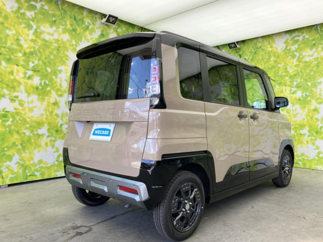 デリカミニT プレミアム デリマル パッケージ 4WD