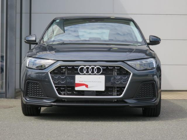 A1スポーツバック25 TFSI アドバンスド