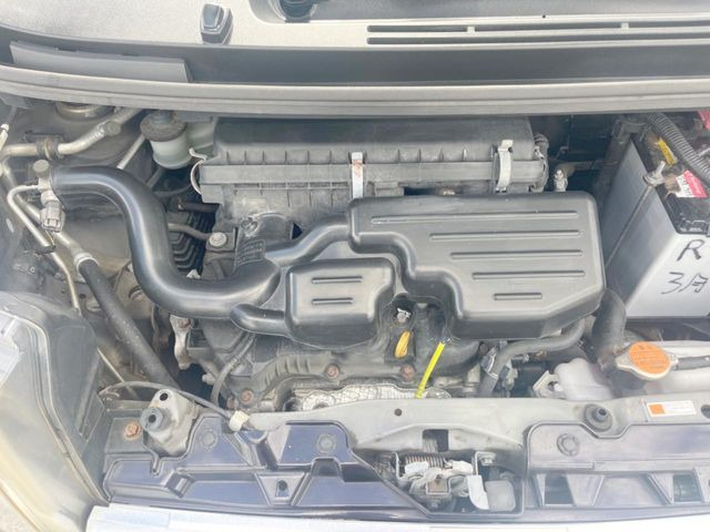 親切・丁寧な専門メカニックスタッフが応対!・車検・点検整備・事故等の修理などアフターサービスも安心。お車のカスタマイズもネクステージのサービススタッフまでご相談ください!