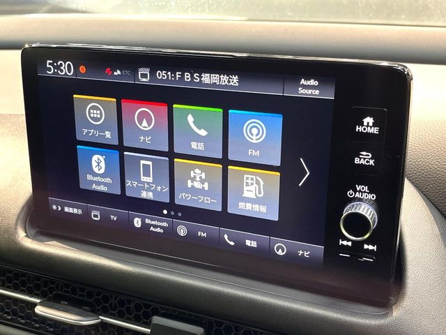 【9インチ ホンダコネクトディスプレイ】視認性の高い大画面ディスプレイでナビの使用や、お持ちのスマートフォンと連携したbluetoothでの音楽再生が可能です♪