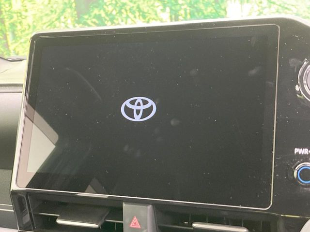 �y10.5�C���` �f�B�X�v���C�I�[�f�B�I�z���ʂ̃f�B�X�v���C��AppleCarPlay��AndroidAuto�����p�\�B�傫�ȉ�ʂŃX�}�z�i�r�A�v���������p���������܂���